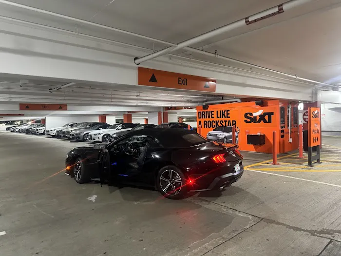 SIXT Rent a Car San Francisco Int Airport Picture 4