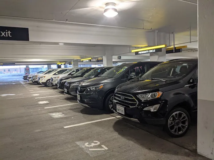SFO Rental Car Center Picture 3