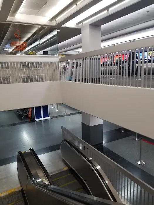 SFO Rental Car Center Picture 6