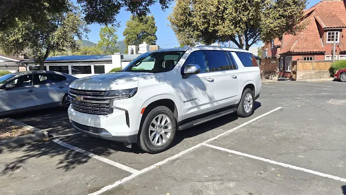 Avis Car Rental Picture 4