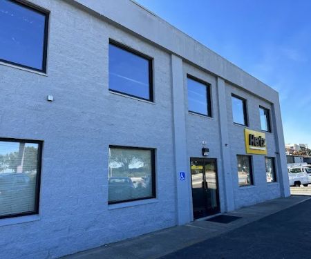 Hertz Car Rental - Burlingame Putnam - 1815 Old Bayshore Highway