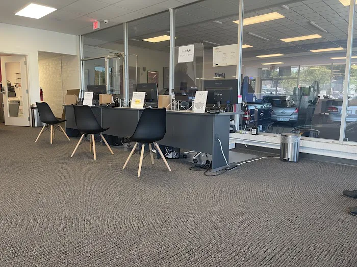 Hertz Car Rental - Raleigh - Capital Boulevard Picture 7