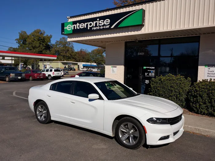 Enterprise Rent-A-Car Picture 8