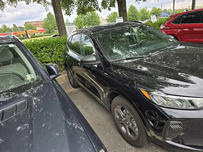 Enterprise Rent-A-Car Picture 6