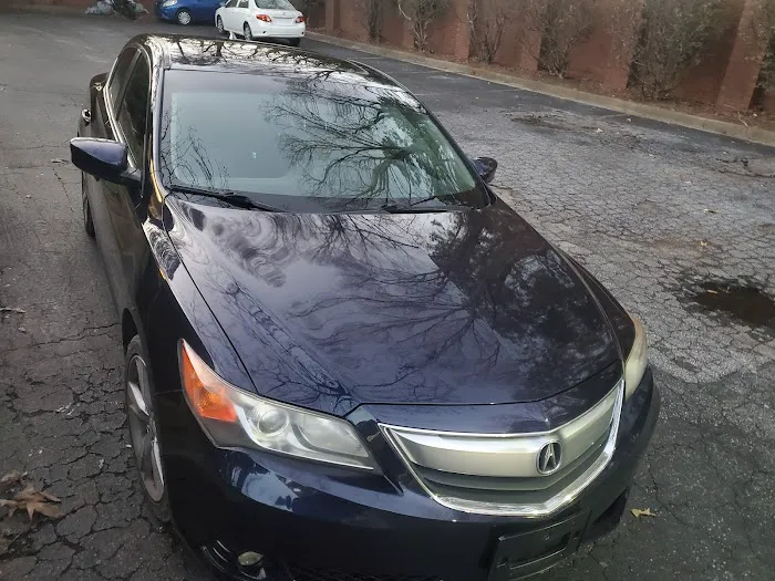 Affordable Cash Car Rental Picture 4