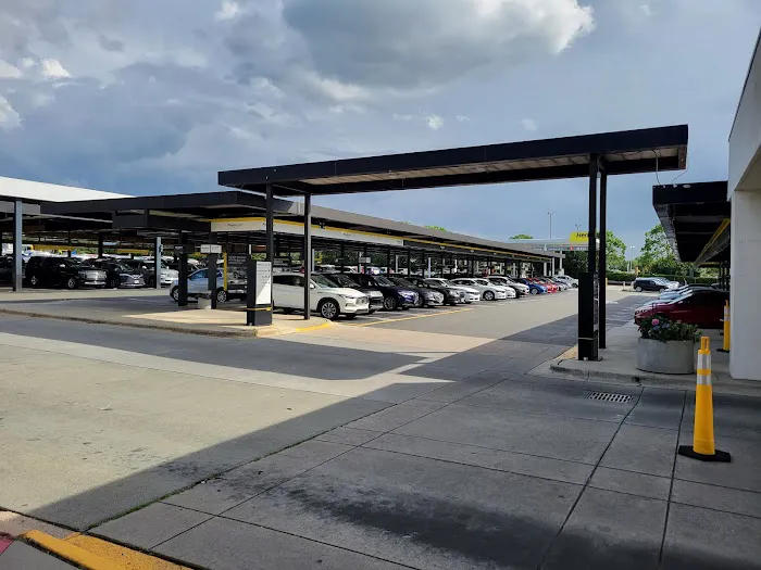 Hertz Car Rental - Raleigh - Raleigh-durham International Airport (RDU) Picture 2