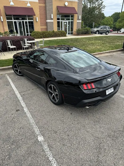 Hertz Car Rental - Raleigh - Raleigh-durham International Airport (RDU) Picture 8