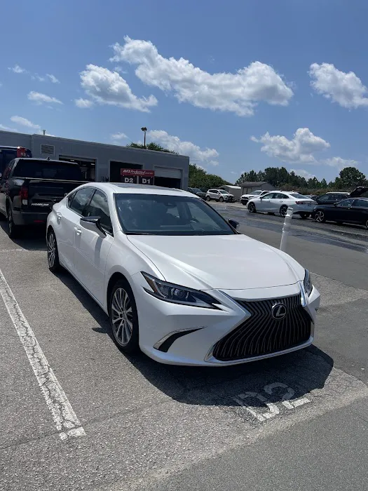 Avis Car Rental Picture 8