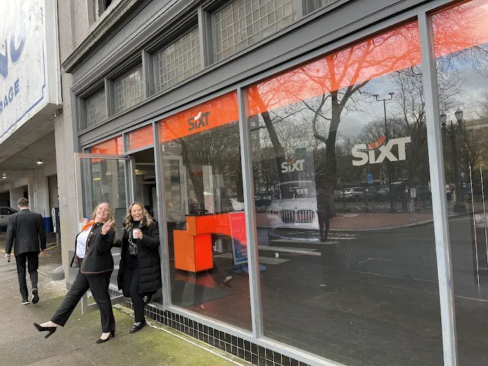 SIXT Rent a Car Portland Downtown Picture 9