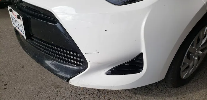 Avis Car Rental Picture 7