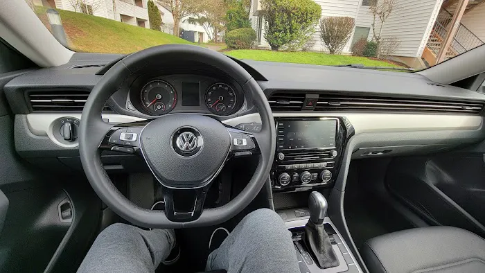 Avis Car Rental Picture 4