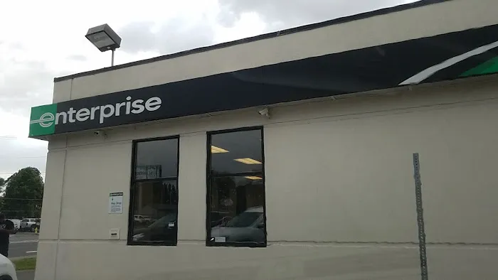 Enterprise Rent-A-Car Picture 8