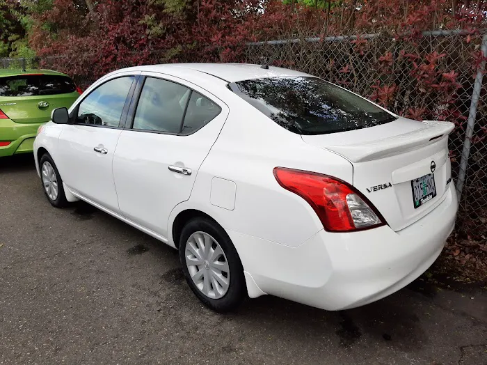 Service Rent A Car - Portland Picture 9