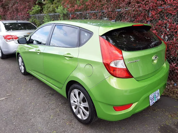Service Rent A Car - Portland Picture 8