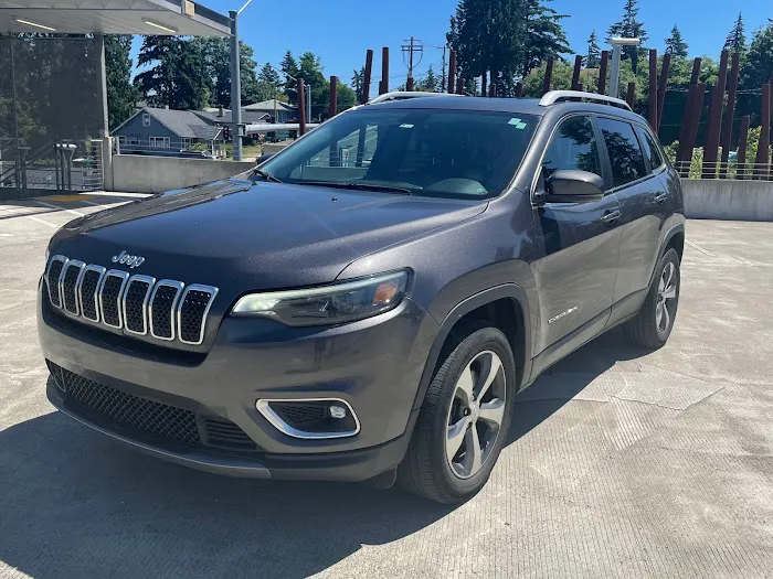 Gold Star Rental PDX Picture 6