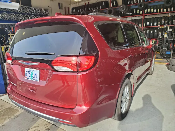 Thrifty Car Rental Picture 5
