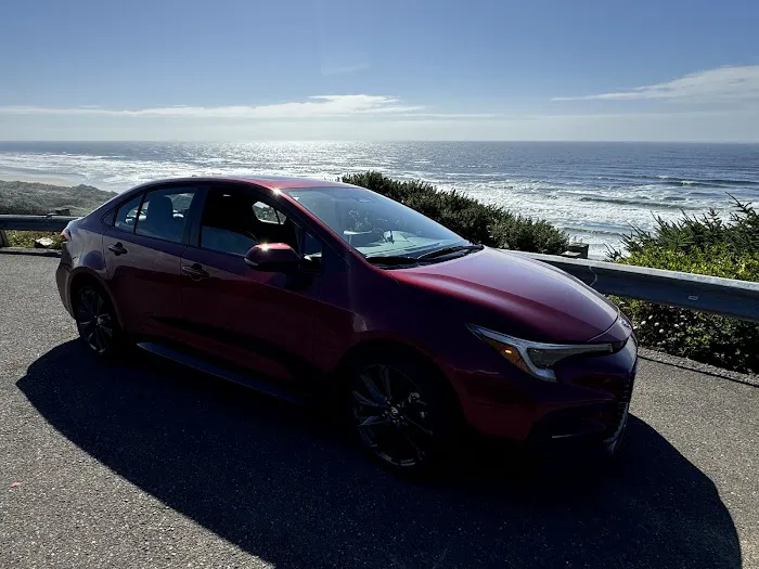 Dollar Car Rental - Portland International Airport Picture 9