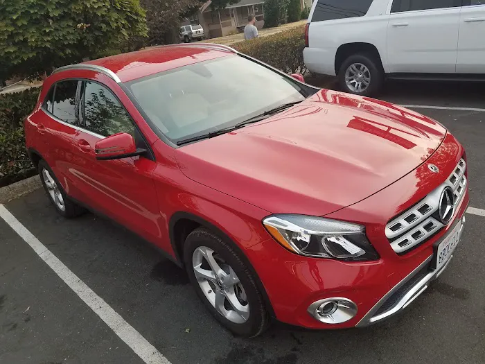 Enterprise Rent-A-Car Picture 4