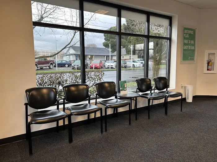 Enterprise Rent-A-Car Picture 10