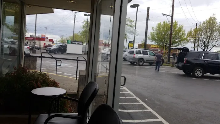Enterprise Rent-A-Car Picture 8