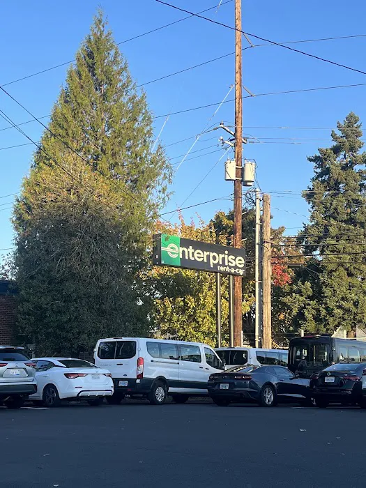 Enterprise Rent-A-Car Picture 7