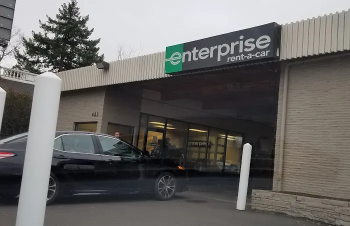 Enterprise Rent-A-Car Picture 6