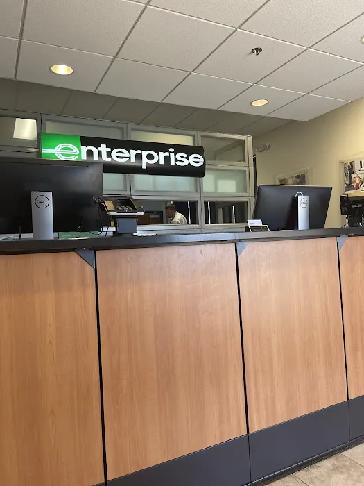 Enterprise Rent-A-Car Picture 5