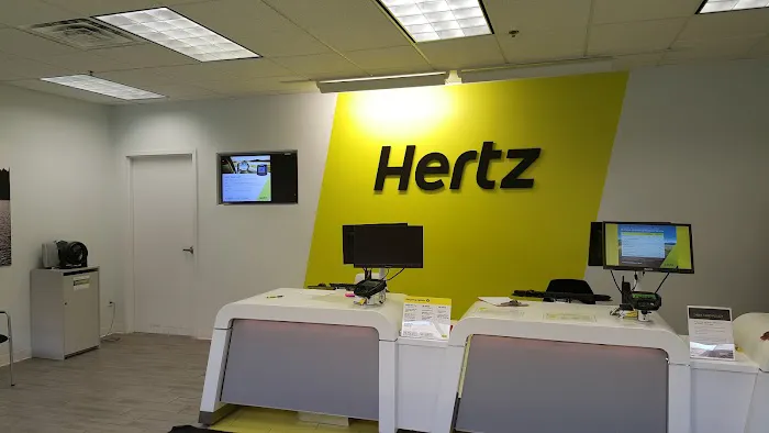 Hertz Car Rental - Bloomington - 2nd Avenue South Picture 10