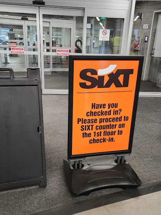 Sixt Rent A Car Terminal 2 Picture 4