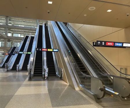 Hertz Car Rental - Saint Paul - Minneapolis-saint Paul International Airport (MSP)