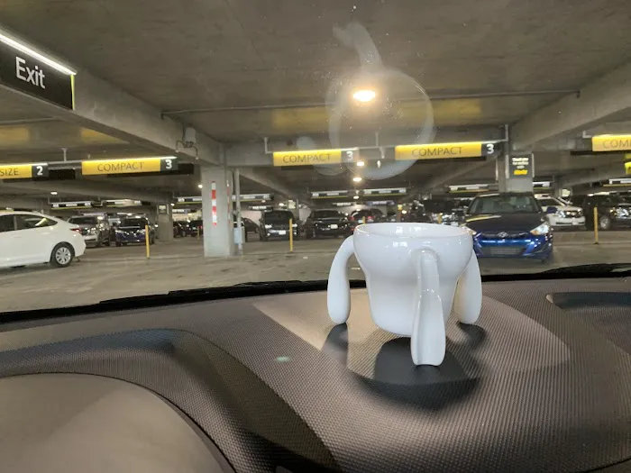Hertz Car Rental - Saint Paul - Minneapolis-saint Paul International Airport (MSP) Picture 10