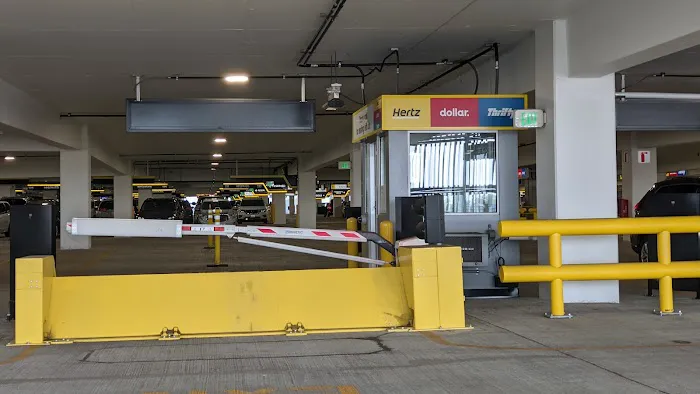 Hertz Car Rental - Saint Paul - Minneapolis-saint Paul International Airport (MSP) Picture 8