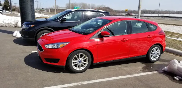 Avis Car Rental Picture 3