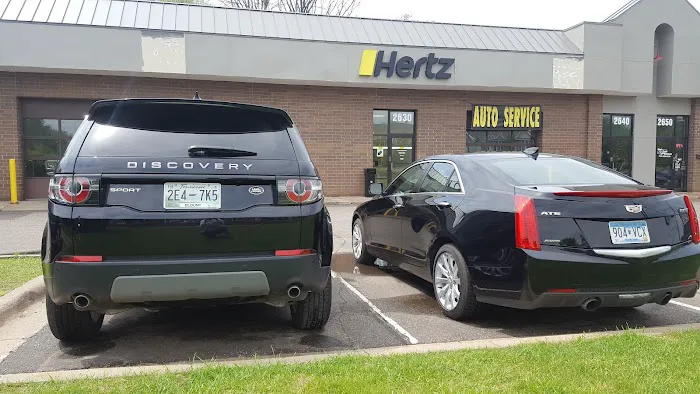 Hertz Car Rental - Coon Rapids - Coon Rapids Boulevard Picture 9