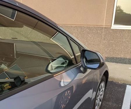Hertz Car Rental - Lakeville - Crystal Lake Automotive Hle