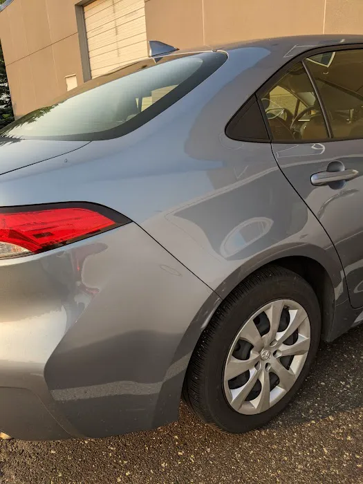 Hertz Car Rental - Lakeville - Crystal Lake Automotive Hle Picture 6