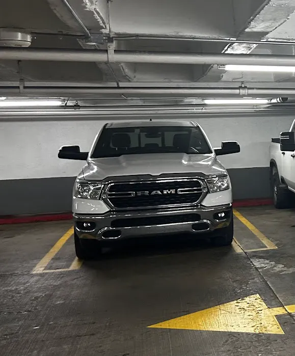 Avis Car Rental Picture 8