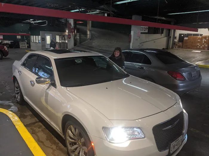 Budget Car Rental Picture 4