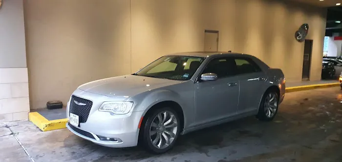 Budget Car Rental Picture 8