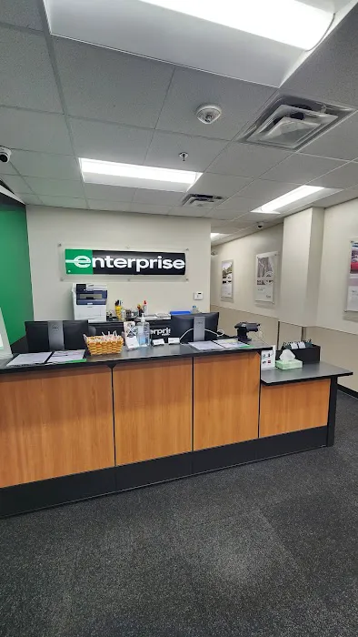 Enterprise Rent-A-Car Picture 4