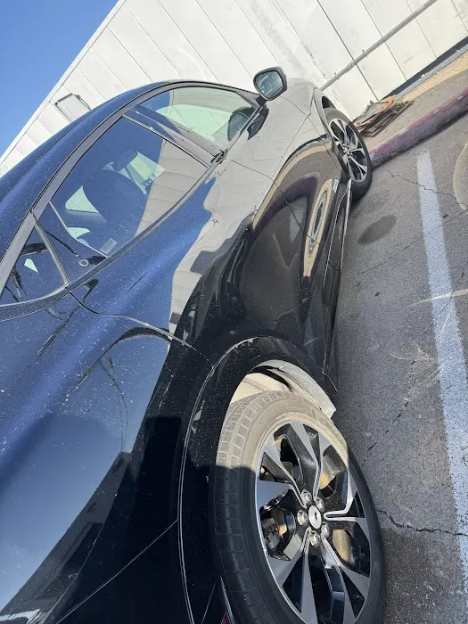 Budget Car Rental Picture 8