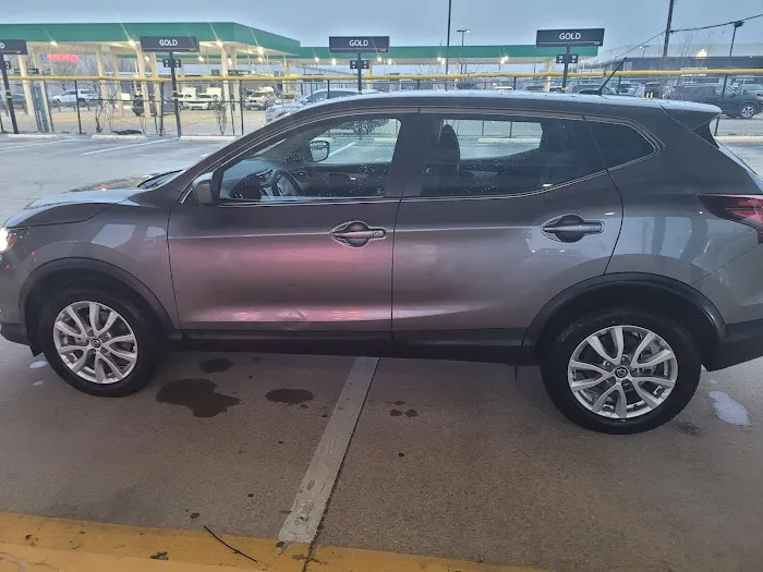 Hertz Car Rental - Dallas - Dallas Love Field Airport (DAL) Picture 6