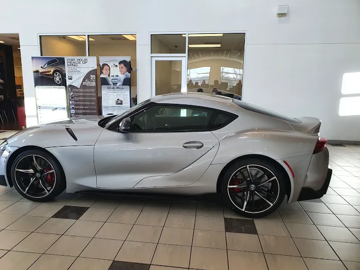 Hertz Car Rental - Dallas - Dallas Love Field Airport (DAL) Picture 9