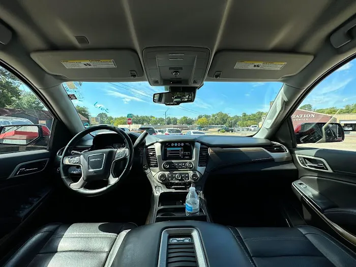Dallas Car Rentals (Dalluxe) Picture 2