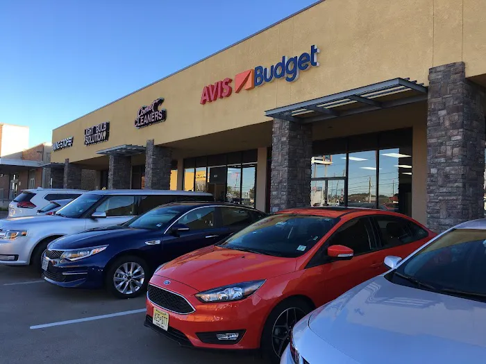 Avis Car Rental Picture 1