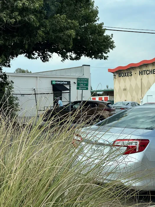 Enterprise Rent-A-Car Picture 10