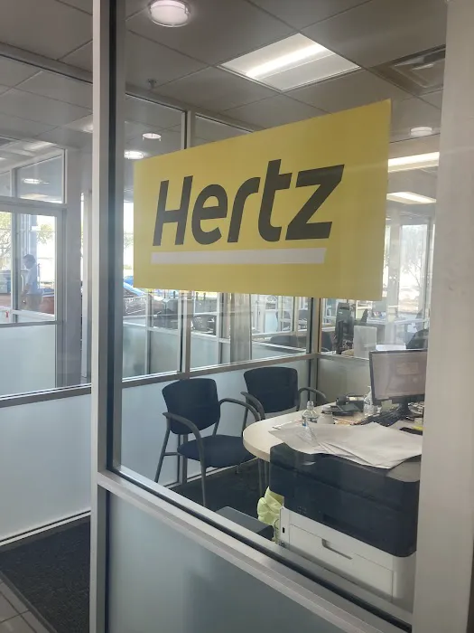 Hertz Car Rental - Dallas - East Northwest Highway Hle Picture 7