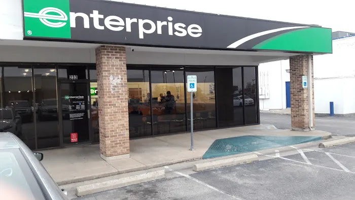 Enterprise Rent-A-Car Picture 4