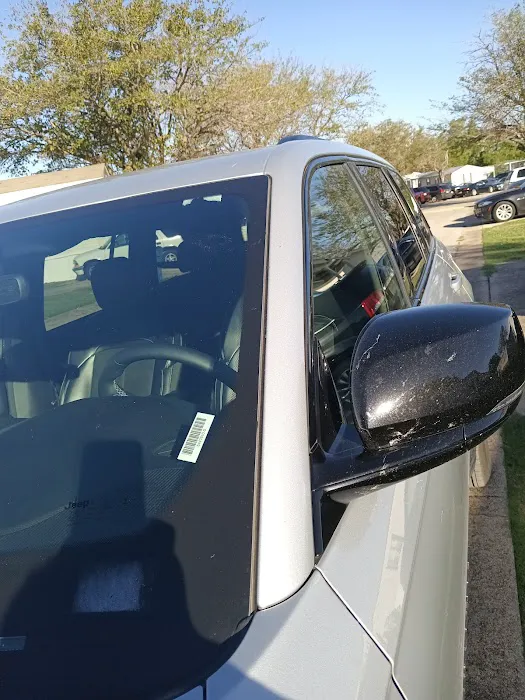 Avis Car Rental Picture 2