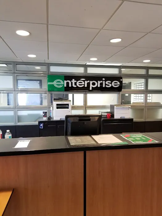 Enterprise Rent-A-Car Picture 4